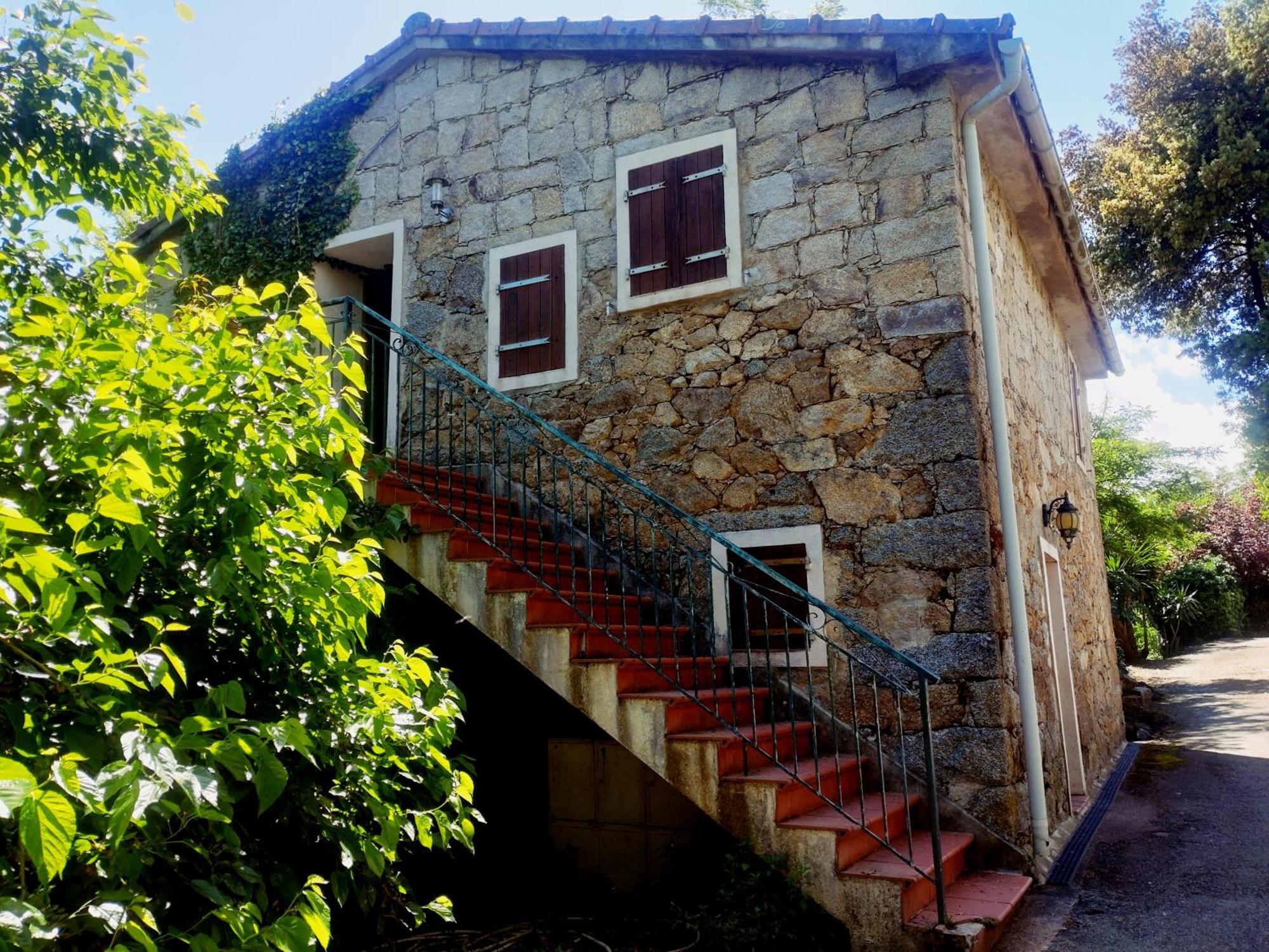 A Pivarella Grosseto-Prugna 外观 照片